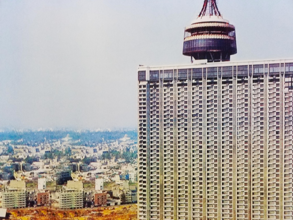 Torre WTC en construcción. Obra negra