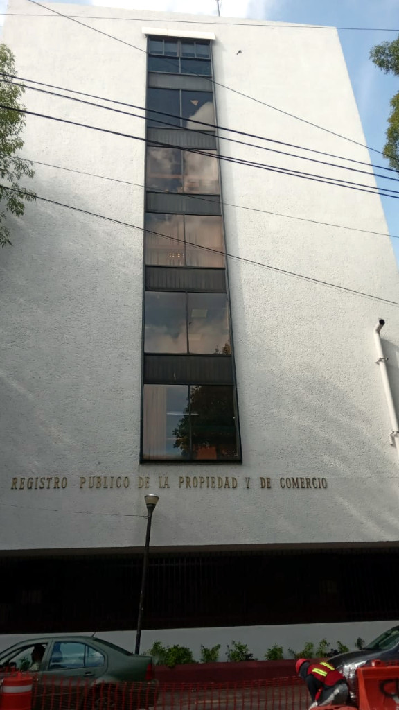 Fachada del Registro Público