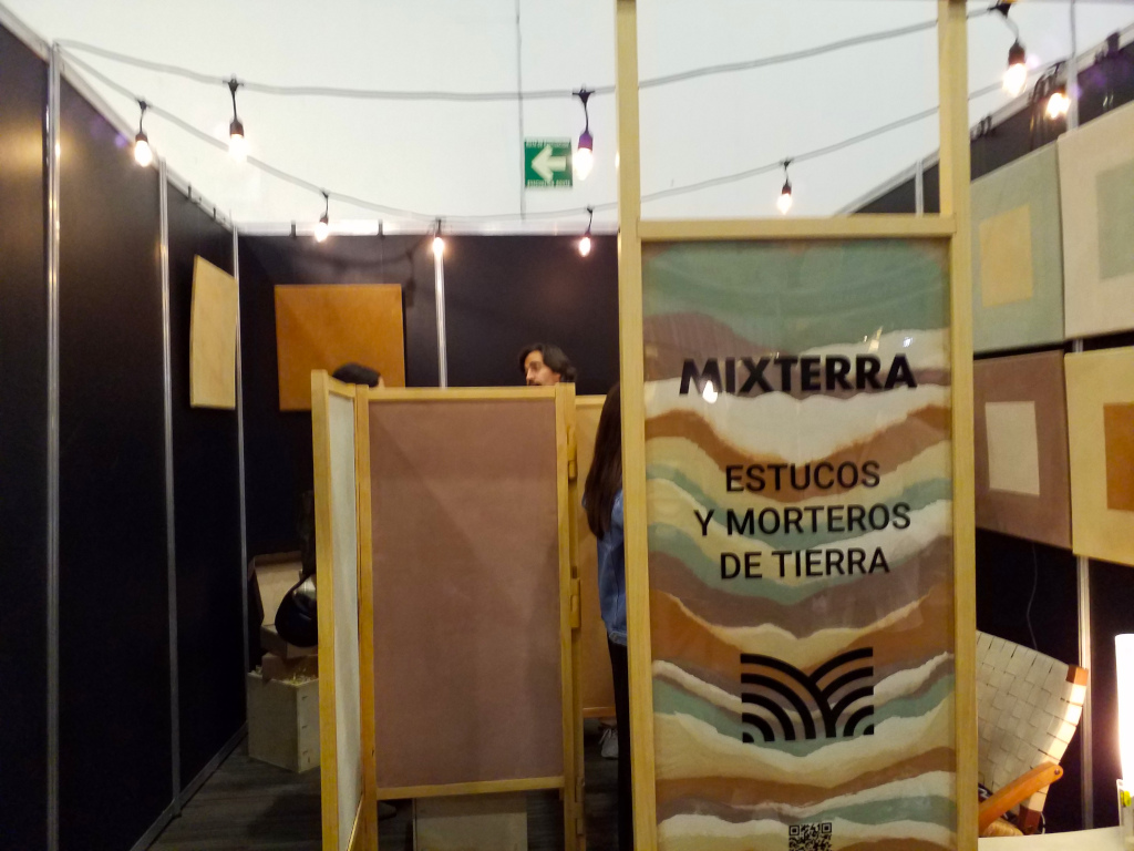 Stand Mixterra