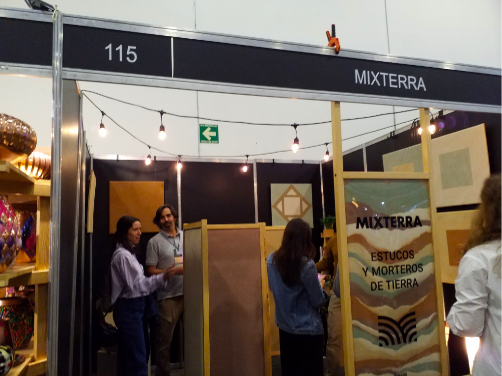 Stand Mixterra