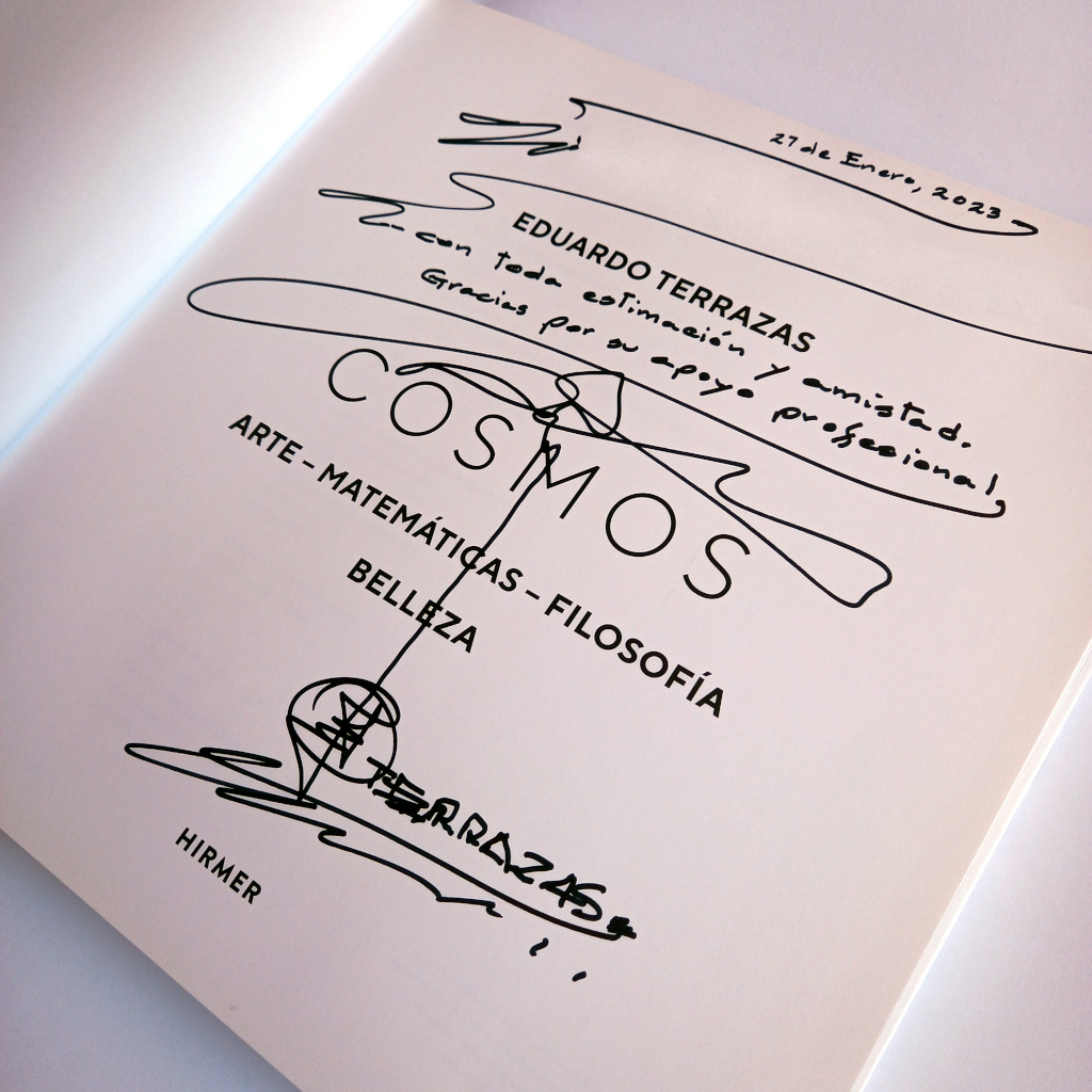 Libro Cosmos autografiado por el Arq. Eduardo Terrazas