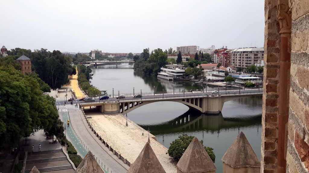 Vista desde la terraza de la Torre del Oro