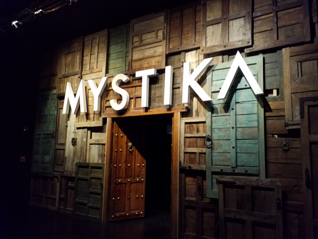 Exhibición Mystika