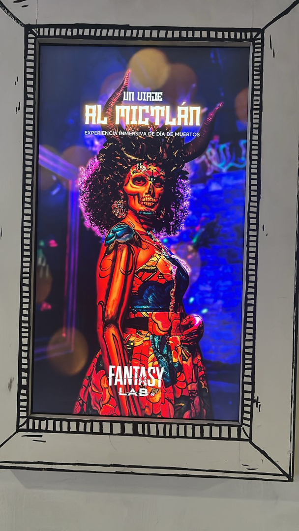 Banner anunciando la experiencia inmersiva Viaje al Mictlán