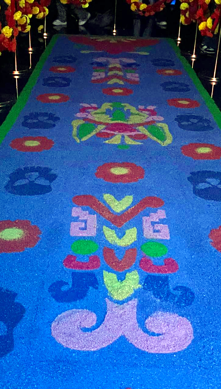 Tapete de aserrín de colores