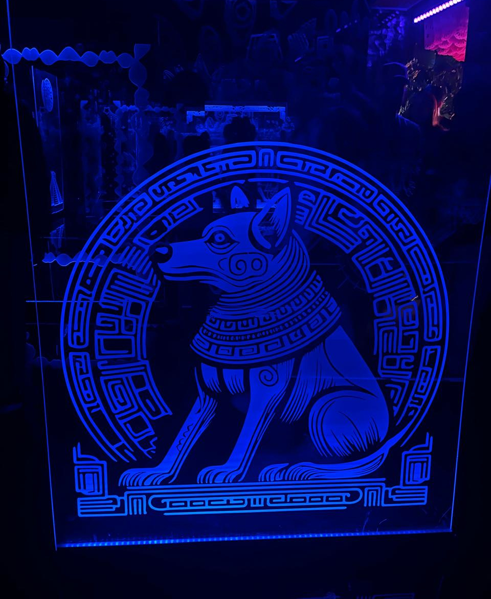 Grabado de un perro Xoloitzcuintle