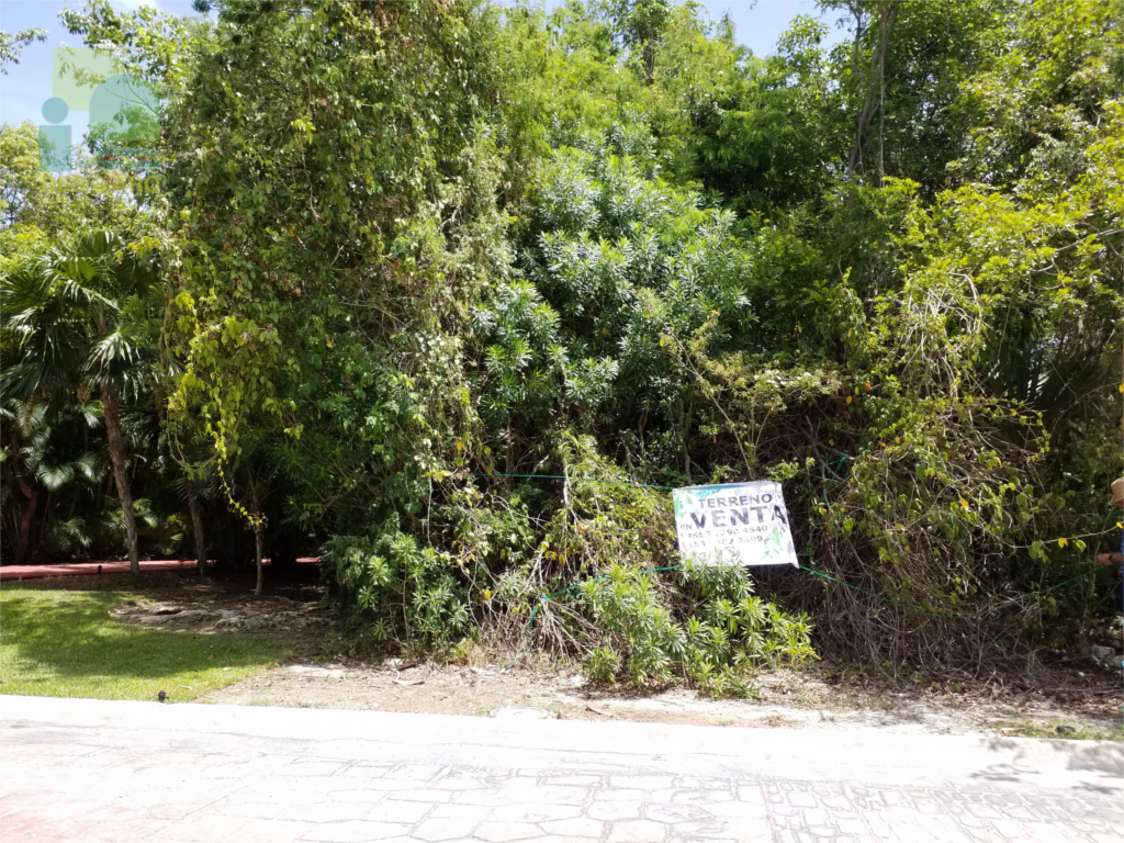 Terreno en Residencial Cumbres